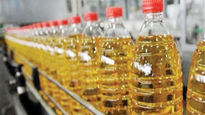 التموين تدعم الزيت ببطاقات التموين..تعرف على قيمتة