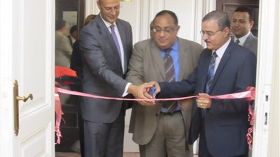 رئيس جامعة حلوان يفتتح  أول مكتبة علمية في مجال الملكية الفكرية بالشرق الاوسط