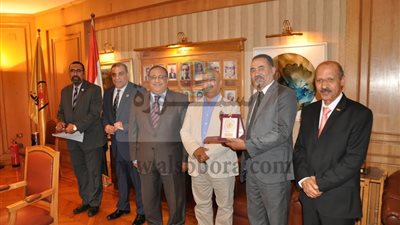 مجلس جامعة حلوان  يكرم الفائزين بجوائز الدولة للتفوق وجوائز الدولة التشجيعية لعام  2016