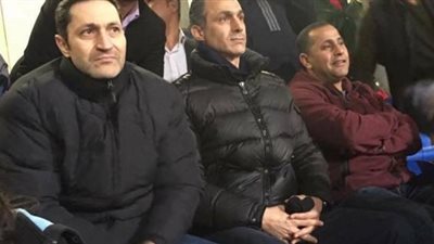 ظهور جديد لعلاء وجمال مبارك مع لاعبي المنتخب