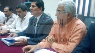 وكيل تعليم كفرالشيخ يجتمع برؤساء لجان الثانوية ويشدد بالتواصل مع المديرية وليس الوزارة