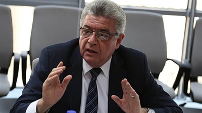 عضو تعليم البرلمان:الوزارة نجحت فى استعاده هيبة الدولة فى التعامل مع الامتحانات والسر فى البوكليت