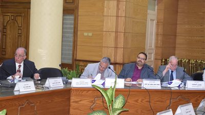 جديد في زراعة مشتهر: ماجستير لزراعة الاراضي القاحله