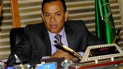 رئيس جامعة المنوفية يتابع تطوير المكتبة والمنشآت الجديدة بكلية التربية 