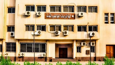 فوز كلية الدراسات العليا بمشروع تنافسي لتطوير المعمل المركزي ببنى سويف