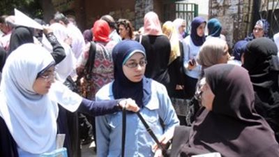 اليوم.. 953 ألف طالب بالثانوية يشاركون في امتحان الكيمياء وعلم النفس والاجتماع