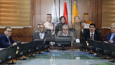 جامعة بني سويف يكرم الفائزين بمشروعات التخرج بكلية الإعلام