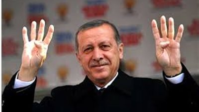 أردوغان يتحدي الخليج : لن أسحب القوات التركية من قاعدتها فى قطر.. ومطالبكم 