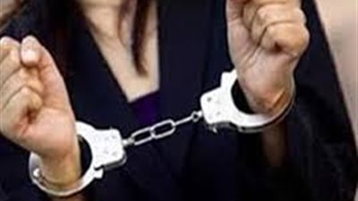 ربة منزل تقتل نجلها البالغ من العمر 7 أيام