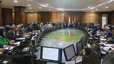 جامعه بني سويف: انشاء مكتب للعلاقات الدولية بكل كلية لدعم التبادل العلمي والمهني 