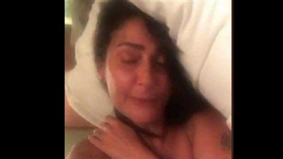 نشطاء يتداولون فيديو الفضيحة لغادة عبدالرازق