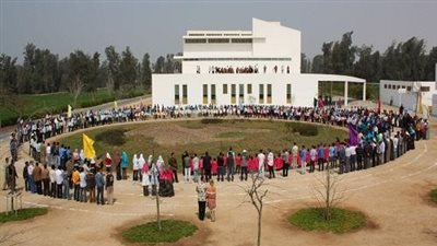 جامعة هليوبوليس : إيفاد مجموعة جديدة من طلاب الى الجامعات الأوربية