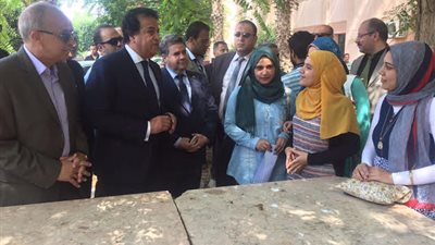 بالصور| وزير التعليم العالي يفتتح المزرعة السمكية ومبنى الهندسة الزراعية بكلية الزراعة جامعة بنها