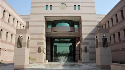 عاجل| جامعة الملك عبد العزيز بالسعودية تعلن عن وظائف جديدة لأعضاء هيئة التدريس 