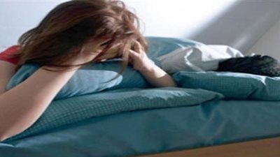 شخص يتهم زوجته بخيانته مع جاره.. والزوج يقدم للنيابة 