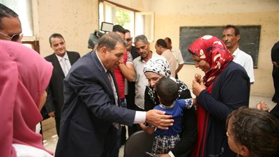 بالصور| محافظة قنا وجامعة جنوب الوادى ينظمان يوماً صحياً سكانياً بقرية حجازة قبلى بقوص