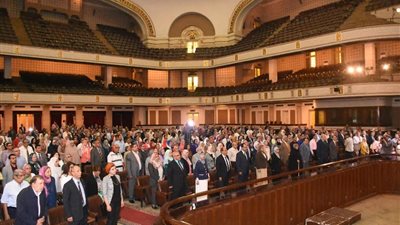  جامعة القاهرة تكرم باحثيها أصحاب البحوث العلمية المنشورة دوليآ