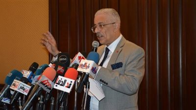 رسميا| وزير التربية والتعليم يعلن عن موعد إلغاء الكتاب المدرسي