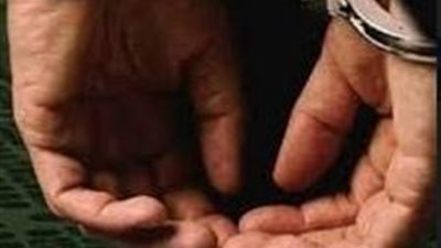 نيابة المنيا حبس بائع فول 15 يومًا علي ذمة التحقيقات لإتهامه بقتل شقيقته وشاب