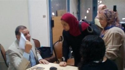 بالصور.. توافد طلاب التنسيق على جامعة عين شمس لليوم الثاني