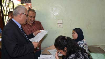 بالصور| حجازى يتفقد لجنة النظام والمراقبة قطاع (ج) بالقاهرة للاطمئنان على انتظام أعمال تظلمات الثانوية العامة