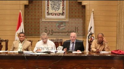 ابراهيم شاهين يعلن عن خبر سار للمعلمين بشأن مستشفياتهم على مستوى الجمهورية