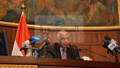 على عبدالعال: طارق شوقى استطاع أن يصلح نظام امتحانات الثانوية العامة