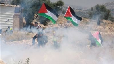 قوات الاحتلال الإسرائيلي تقمع مسيرة سلمية في كفر قدوم وتصيب عدد من الفلسطينيين