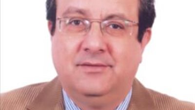 أستاذ بجامعة القاهرة يفوز بجائزة إبتكار عالمية