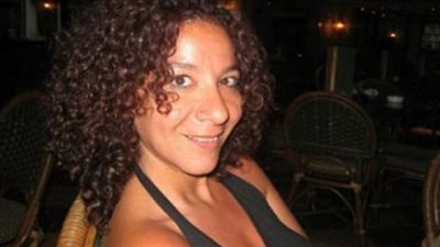 وصلة ردح بين وائل عباس ودكتورة الرقص