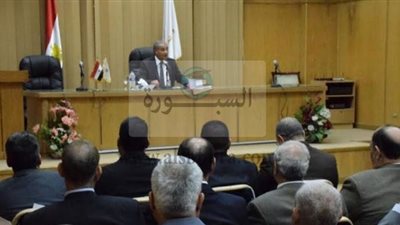 رسميا.. وزير التموين يكلف مديرى المديريات ببدء تنفيذ منظومة الخبز الجديدة  