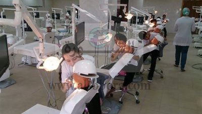 أكاديمية البحث العلمي تجتمع بأولياء أمور المقبولين بجامعة الطفل لعام 2017