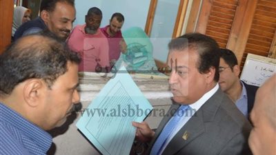 عبدالغفار يتفقد اعمال مكتب التنسيق بالقاهرة