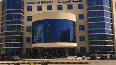 فصل عضو هيئة تدريس بكلية الصيدلة بجامعة كفرالشيخ