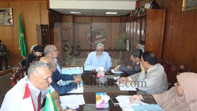لجنة المشروعات البحثية بجامعة المنوفية تناقش قضايا هامة 