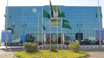 كليات عنيزة السعودية تعلن عن وظائف جديدة لأعضاء هيئة التدريس 