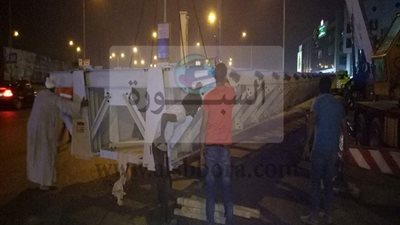 صور..خالد الطوخي يتابع الخطوات النهائية لتنفيذ كوبري مشاه جامعة مصر 