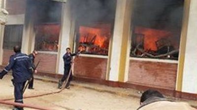 طالبان يحرقان مدرسة ثانوية بعد رسوبهما فى امتحانات الدور الثانى