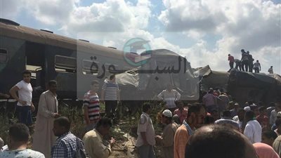 قيادات مديرية أمن الاسكندرية تتنتقل إلى مكان حادث التصادم بين قطارين شرق الإسكندرية