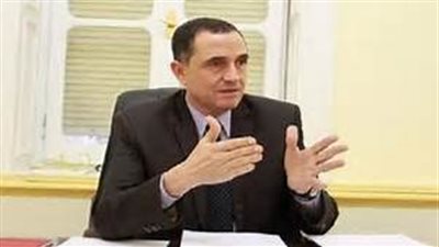 الجيوشى يبحث قواعد قبول الطلاب المتقدمين للالتحاق بالمدرسة الفنية المتقدمة لتكنولوجيا الصيانة