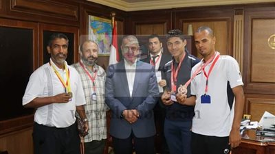 محافظ كفرالشيخ يكرم أبطال قدم الإرادة والتحدي
