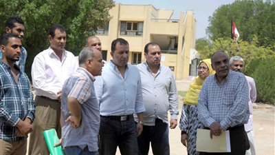 جولة لمحافظ الأقصرووكيل التعليم استعداد للعام الدراسى الجديد