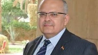 رئيس جامعة القاهرة: تفعيل دور صندوق التكافل الإجتماعي للجامعة في مساعدة الطلاب غير القادرين في العام الجامعي المقبل