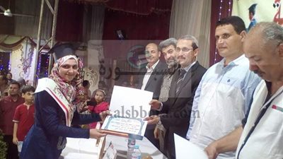 تكريم أوائل الشهادات بإدارة دسوق التعليمية