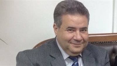 جامعة بنها تكرم أستاذ أمراض قلب لحصوله على المركز الأول فى مسابقة بأسبانيا