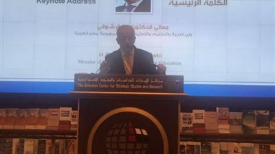 شوقى يعلن عن 3 كتيبات للصفوف الثلاثة الأولى من المرحلة الابتدائية  