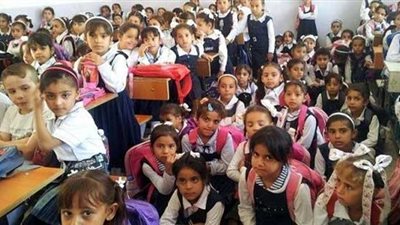 مقترحات بحل كثافة الفصول وتوفير من 50 الى 75 ألف فصل