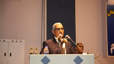 ختام فعاليات حوار التنوير بجامعة جنوب الوادي