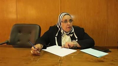 عميدة إعلام جنوب الوادى:  الالتزام بقرارات مجلس الجامعة فى انتظام المحاضرات