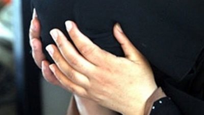 حبس ربة منزل وعشيقها 4 أيام.. بعد اتهام زوجها لها بالزنا